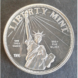 1986 1 Oz Liberty Mint Statue of Liberty Obverse