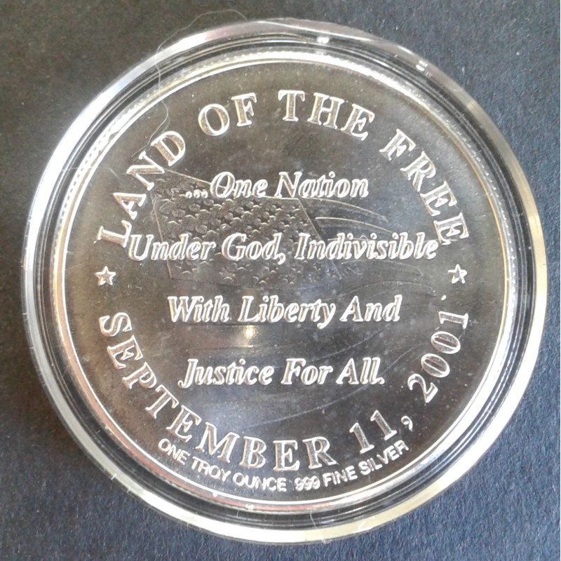 2001 1 Oz Highland Mint 9/11 Twin Towers Silver Round