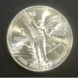 1985 1 Oz Mexican Libertad Type 1 Obverse