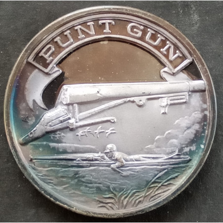 20 Gram International Mint Nation of Rifleman Punt Gun Obverse