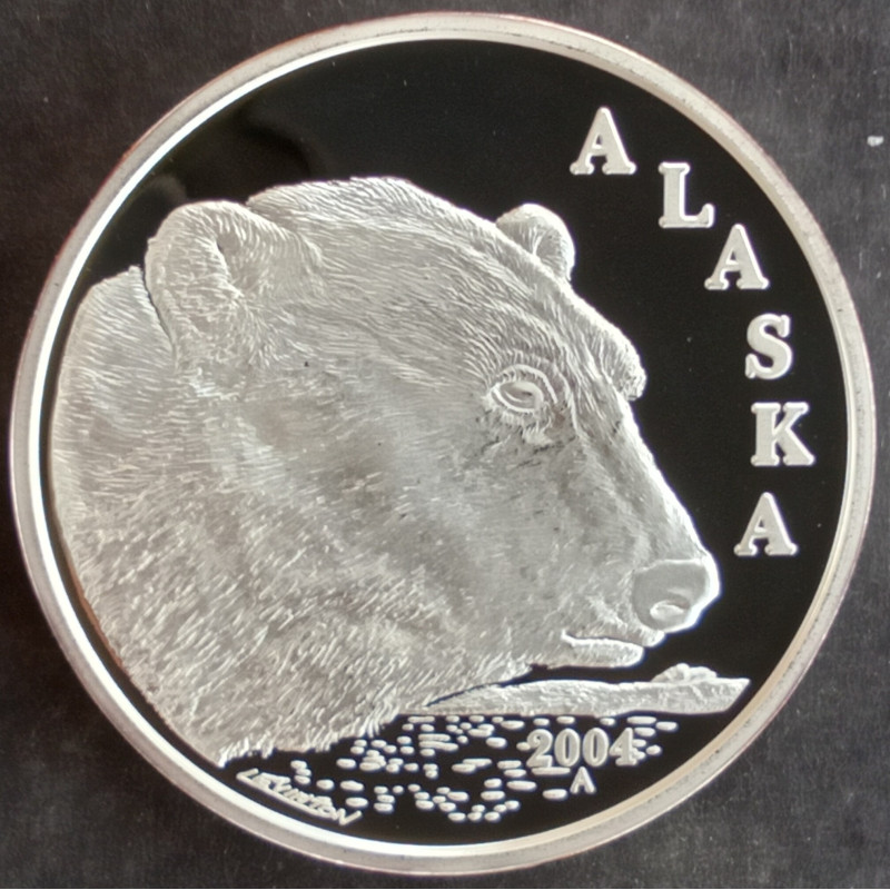 2004 1 Oz Alaska Mint Polar Bear Obverse