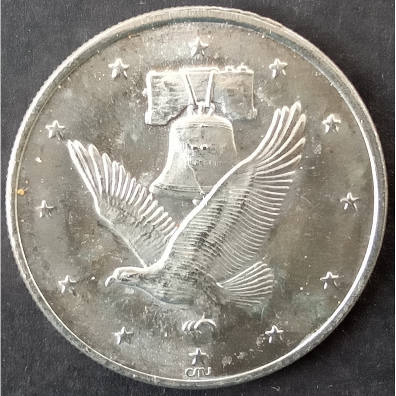 1 Oz California Crown Mint Eagle/Bell Scroll Type 2 Obverse