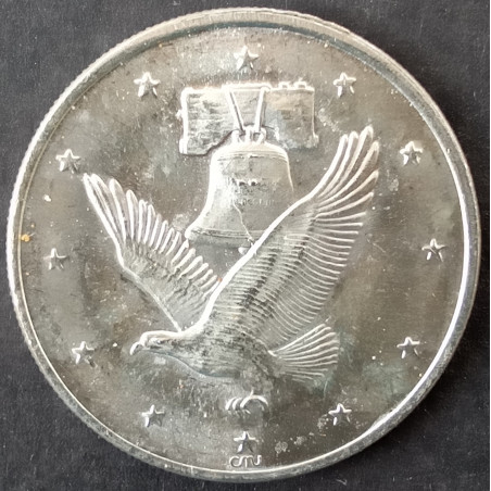 1 Oz California Crown Mint Eagle/Bell Scroll Type 2 Obverse